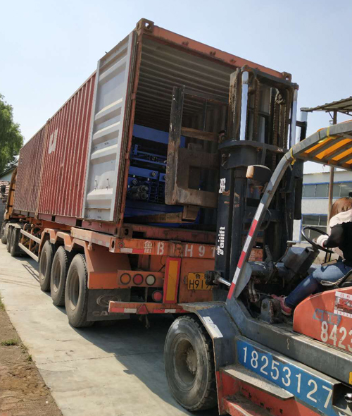 導軌式液壓升降平臺 導軌式液壓升降平臺