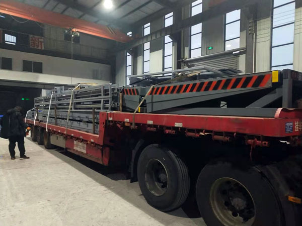 液壓升降機(jī) 液壓升降機(jī)